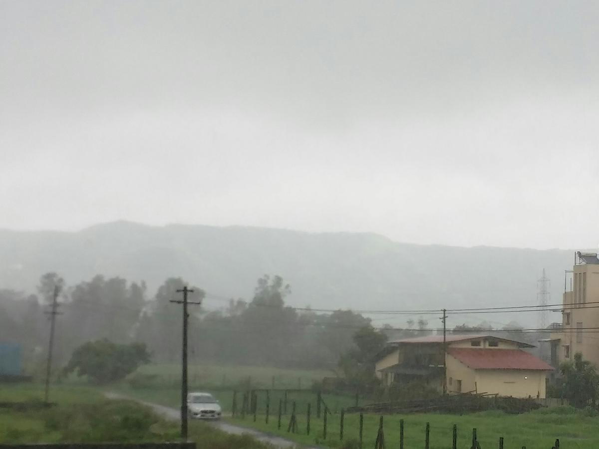 Bliss Lonavala Villa Bagian luar foto